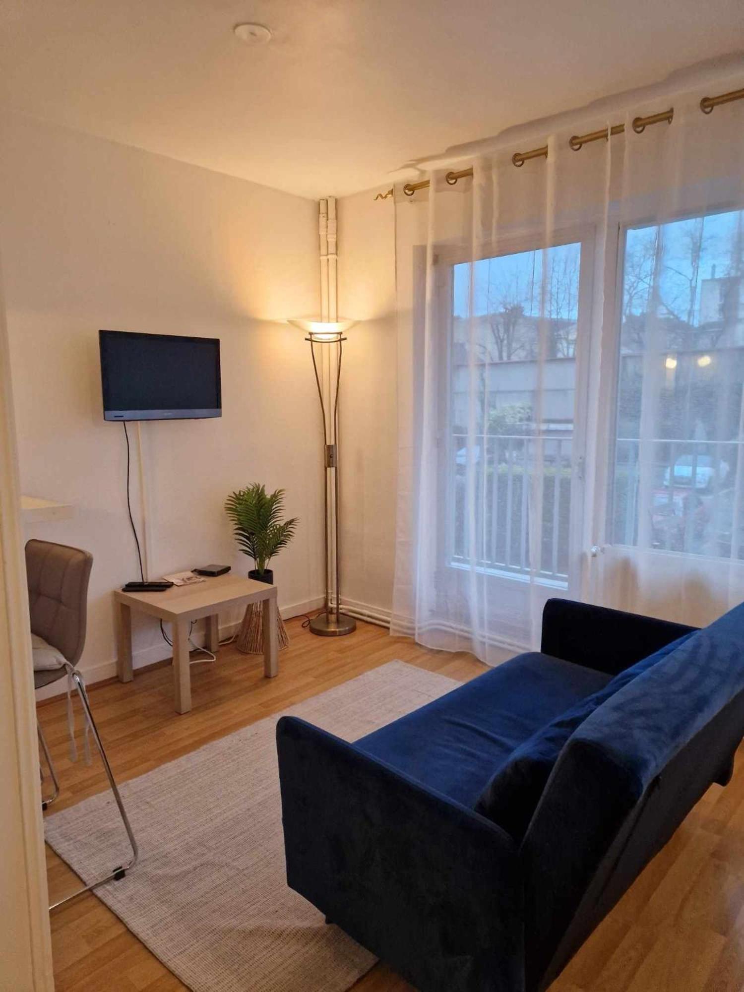 Ferienwohnung Au Havre Des Sacres - Balcon - Proximite Centre Reims Exterior foto